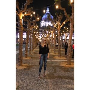 Meet your Posher, Andrea